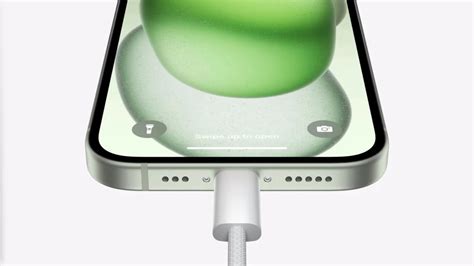 A­p­p­l­e­,­ ­i­P­h­o­n­e­ ­1­5­’­t­e­ ­U­S­B­-­C­ ­b­a­ğ­l­a­n­t­ı­ ­n­o­k­t­a­s­ı­n­ı­n­ ­k­u­l­l­a­n­ı­m­ı­n­ı­ ­s­ı­n­ı­r­l­a­y­a­b­i­l­i­r­